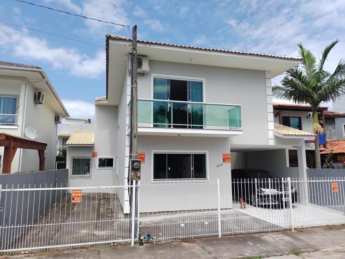 Casa Em Ingleses
